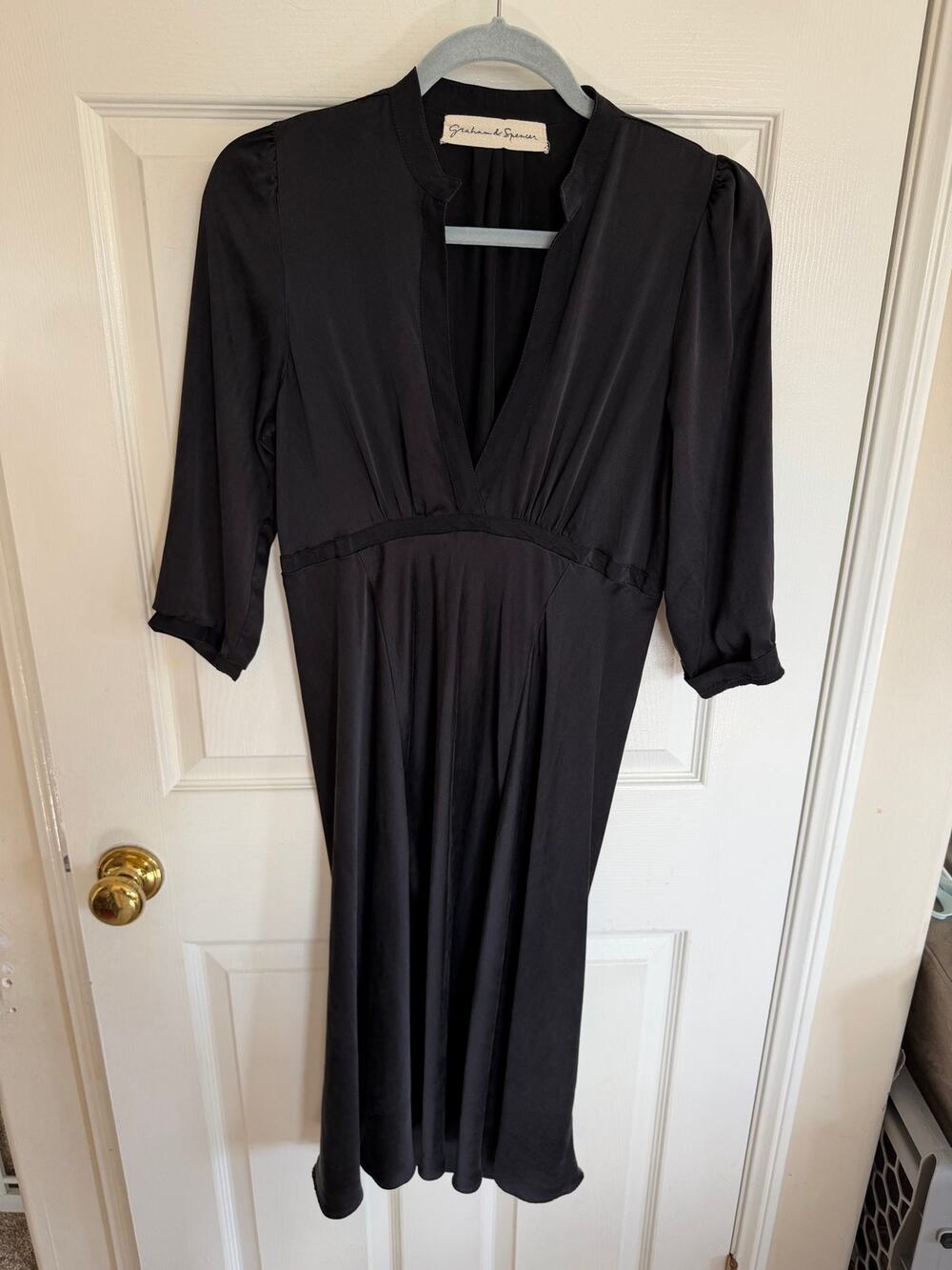 Graham & Spencer 100% Silk Black Midi v neck Dress Size M